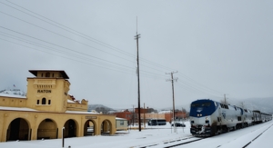 Amtrak Southwest Chief pulls into Raton Depot in snowstorm