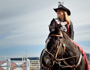 Janna Mills, Rodeo Queen