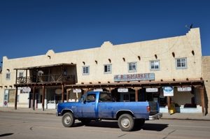 R&R Market, San Luis, Colorado, 2016