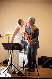 Darcy Day Keller and father Tim Keller sing "Darcy's Song" in Austin, April 2016, photo by Carli Rene, Inked Fingers Photography