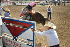 Ryan Duensing, bull rider, Trinidad Round-up Rodeo 2016