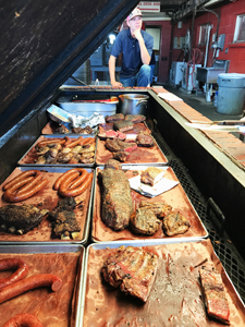 Cooper's Old-Time Pit Bar-B-Que, Llano Texas