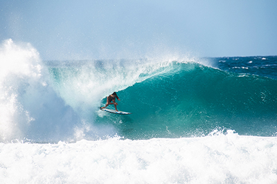 Free surf at Rocky Point on Oahu's North Shore, December 2018, by Tim Keller