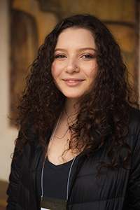 Hannah Binder portrait at NM Poetry Out Loud 2018, St. Francis Auditorium courtyard