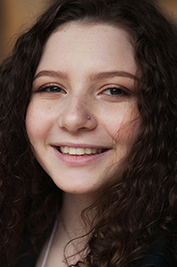 Hannah Binder portrait at NM Poetry Out Loud 2018, St. Francis Auditorium courtyard