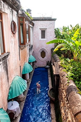 Christina Boyce swims at Meson Panza Verde in Antigua, Guatemala, May 2019