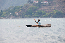 Cayuca, Lago de Atitlan