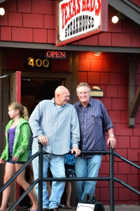 Steve Hegland and Rick Fowler at Texas Red's